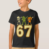 67 Meme Funny Halloween Numbers Six Seven Men Wome T-Shirt (Vorderseite)