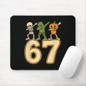 67 Meme Lustige Halloween Zahlen Sechs Sieben Männ Mousepad (Mit Mouse)