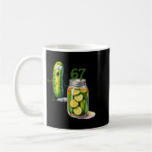 67 Meme Pickle Überraschung Ein Glas Geschnittene  Kaffeetasse (Links)