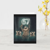 67 Meme Raccoon Howling At The Moon 6 7 Funny Weir Karte (Gelbe Blume)
