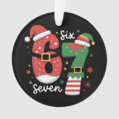 67 Meme Six Seven Elf Weihnachtsmann Mütze Ornament (Vorderseite)