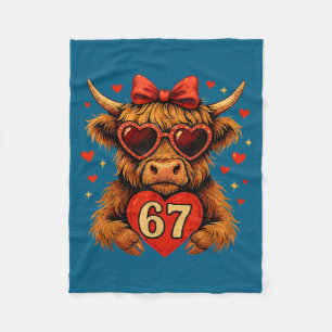 67 Meme Six Seven Valentinstag Highland Kuh Liebe Fleecedecke