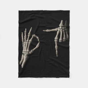 67 Meme Skelett Hand 6 7 Halloween Sechs Sieben Lu Fleecedecke
