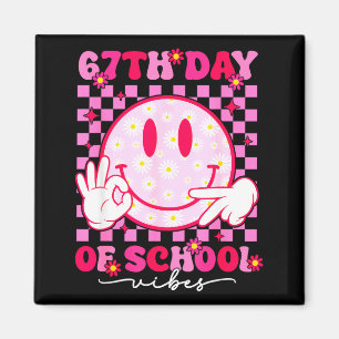 67. Schultag Vibes 67 Meme Süßes Lächeln Gesicht T Magnet