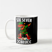 67 Six Seven Bruh Funny Christmas Dabbing Elf 6 7 Kaffeetasse (Links)