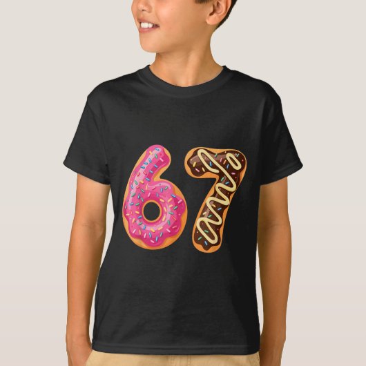 67 Six Seven Donut Meme Funny Sweet Sprinkles  T-Shirt (Vorderseite)