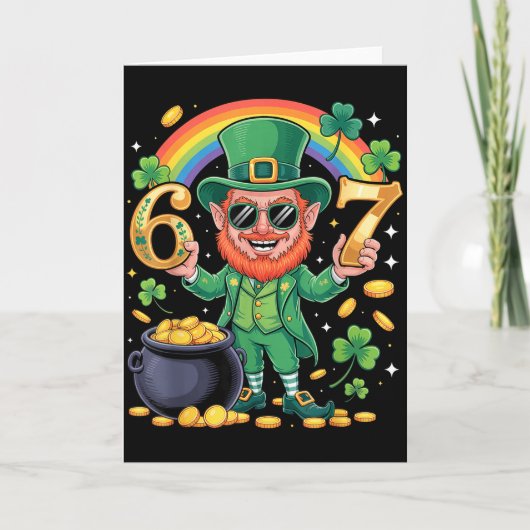67 Six Seven Funny 6 7 Meme St Patricks Day Leprec Karte (Vorderseite)