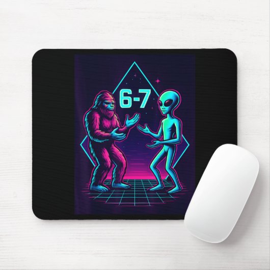 67 Six Seven Meme Funny Bigfoot Alien Sasquatch Uf Mousepad (Mit Mouse)