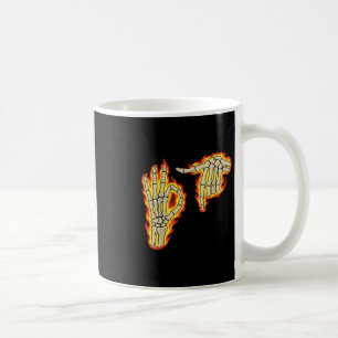 67 Six Seven Meme Skelett Feuer Vintage Rock Party Kaffeetasse
