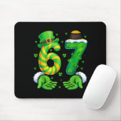 67 Six Seven Shamrock Funny St Patrick’s Day Kids  Mousepad (Mit Mouse)