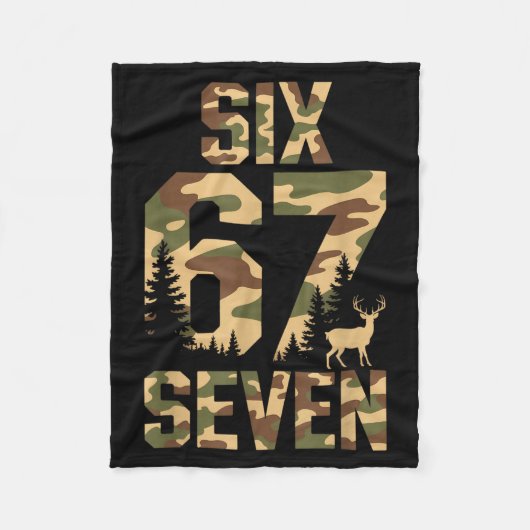 67 Six Seven Tarnmuster Hirsch Bock Meme Lustig Ja Fleecedecke (Vorderseite)