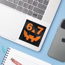 67 Six Seven Zahl Gesicht Halloween Aufkleber