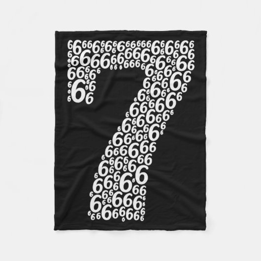 67 Sixty Seven Halloween Costume Design Funny 6 7 Fleecedecke (Vorderseite)