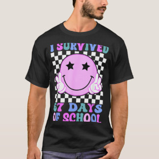 67 Tage Schule überlebt Lustiges 67 Meme Schüler T-Shirt