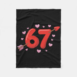 67 Valentins Meme Cute 67 Herzen und Blumen Vale Fleecedecke
