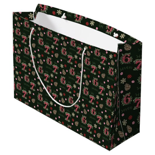 67 Weihnachtsgeschenktasche Six Seven Geschenkverp Große Geschenktüte (Rückseite Schrägansicht)