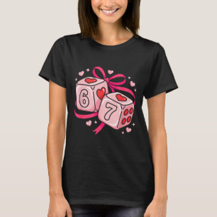 67 Würfel Valentinstag Six Seven Herzen 6-7 Meme T-Shirt