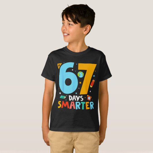 67th Day Of School Funny 67 Days Smarter Teacher B T-Shirt (Vorne ganz)