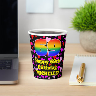 69. Geburtstag: Liebende Herzen Muster, Regenbogen Pappbecher