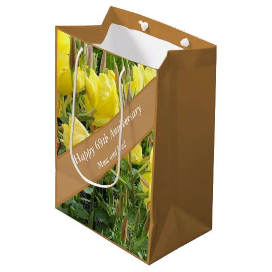 69. Jubiläum Editable Abend Primrose Mittlere Geschenktüte (Vorderseite Schrägansicht)