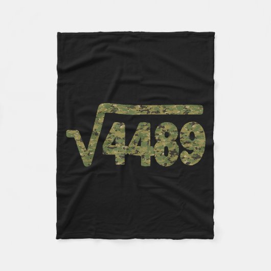 6 7 Armee Muster Meme Quadratwurzel 4489 Slang Mat Fleecedecke (Vorderseite)