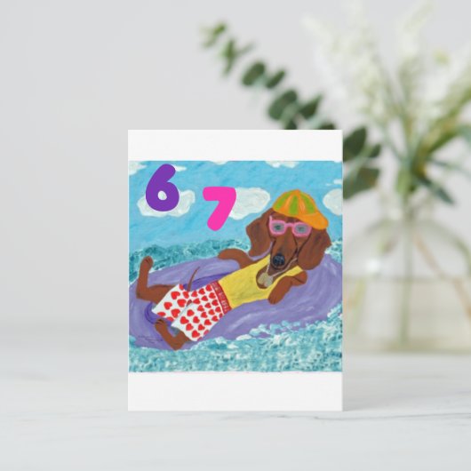 6 7 Dachshund beach bum on float Postkarte (Stehend Vorderseite)