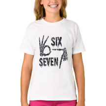 6 7 Halloween T-Shirt für Kinder
