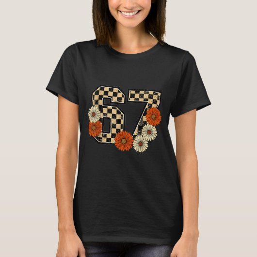 6 7 Retro Herbst Meme Schachbrett Tee Heimgesucht  (Vorderseite)