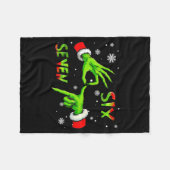 6 7 Six Seven Hand Gen Z Alpha Meme Slang Xmas Chr Fleecedecke (Vorderseite (Horizontal))