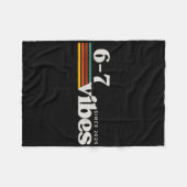 6 7 Vibes 2025 67 Meme Trendiger Retro Lustiger Sp Fleecedecke (Vorderseite (Horizontal))
