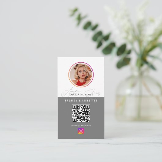 6 Foto Füttre QR-Code für soziale Medien Visitenkarte (Stehend Vorderseite)