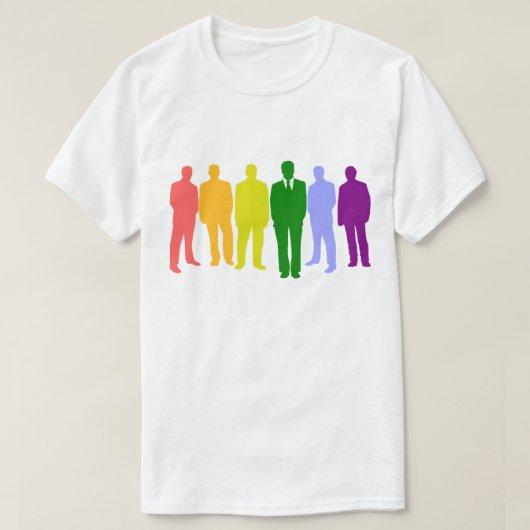 6 MÄNNER IN DEN FARBEN DER GAY FLAG T-Shirt (Design vorne)