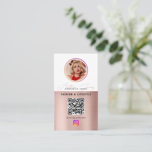 6 Photo Feed Grid Social Media QR Code Rose Gold Visitenkarte (Stehend Vorderseite)