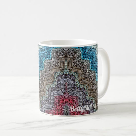 6DKB Betty's Boom Tasse von Betty McKnit (VorderseiteRechts)