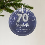 70. Geburtstagsnacht blaue Silberstars Ornament Aus Glas<br><div class="desc">Eine marineblau Hintergrundfarbe mit Imitaten silbernen Sternen. Die blaue Farbe ist ungleichmäßig. Name,  Text/Datum hinzufügen</div>