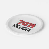 70?! Ich fordere einen Berühmtheit Funny Seventiet Pappteller (Schrägansicht)