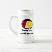 70 sieht so gut aus wie mir T - Shirt und Geschenk Bierglas (Links)