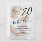70 und Fabelhaft Sechzigster Geburtstag Foto Skrip Einladung (Vorderseite)