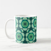 70er Blumenvibe - grün und blau Kaffeetasse (Links)