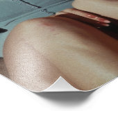 70er Monster und Frau auf Couch Fotodruck (Ecke)