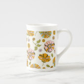 70er Retro-Blumenmuster Porzellantasse (Rechts)