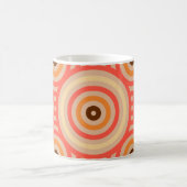 70er Retro Circular Geometric Pattern. Kaffeetasse (Mittel)