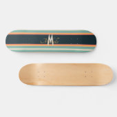 70er Retro farbige Stripnamen und Monogramm Skateboard (Horizontal)
