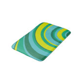 70er Retro Groovy Wave Rainbow Aquamarin Gelb Badematte (Schrägansicht)