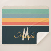 70er Retro Mit Monogramm rosa und Navy Blue Streif Sherpadecke (Vorderseite (Horizontal))