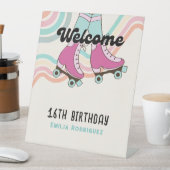 70er Rock und ROLL Roller Skaten Party Willkommen Sockelschild (In Situ)