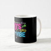 70er-Vibe Retro-Neon-Stil Kaffeetasse (VorderseiteRechts)