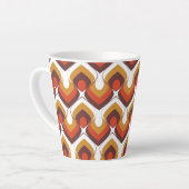 70s Bold Retro Modern Motif in Orange & Brown Milchtasse (Linke Ecke)
