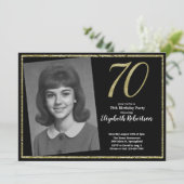70th Custom Photo Black and Gold Einladung (Stehend Vorderseite)
