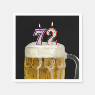 72. Geburtstagsbiere auf schwarz Serviette